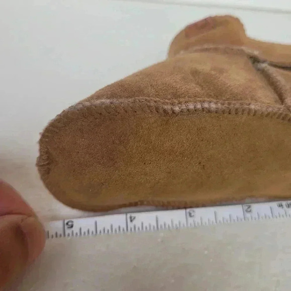 Baby Boots Crib Booties Infant Size 3/4 Warm Winter Fall Fur Lined Tan - Picture 6 of 6